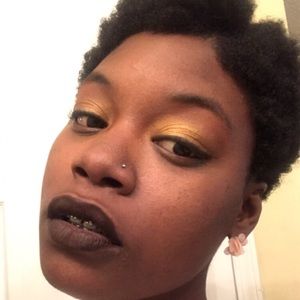 Meet your Posher, Kiara